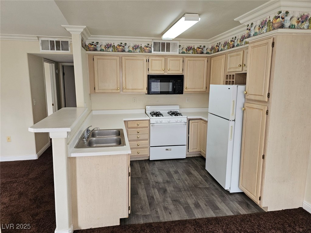 5710 East Tropicana Avenue 2212 Property Photo 5