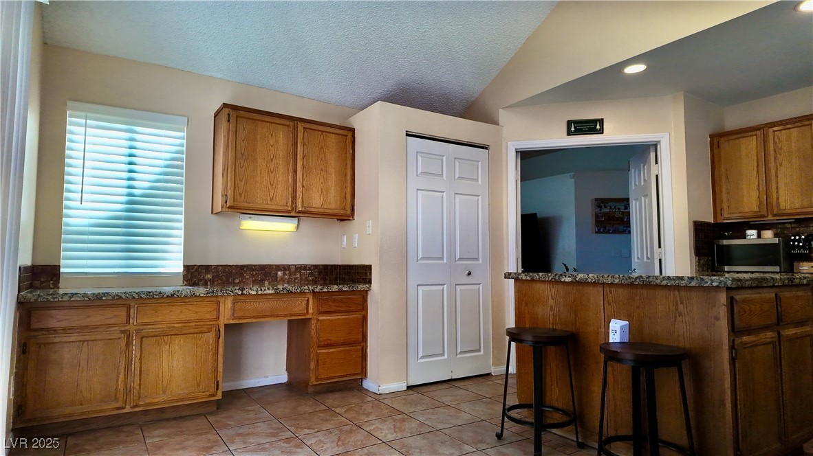 6545 Bradford Lane Property Photo 5