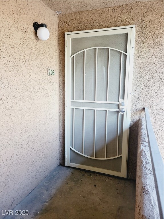 221 Mission Newport Lane 208 Property Photo 3