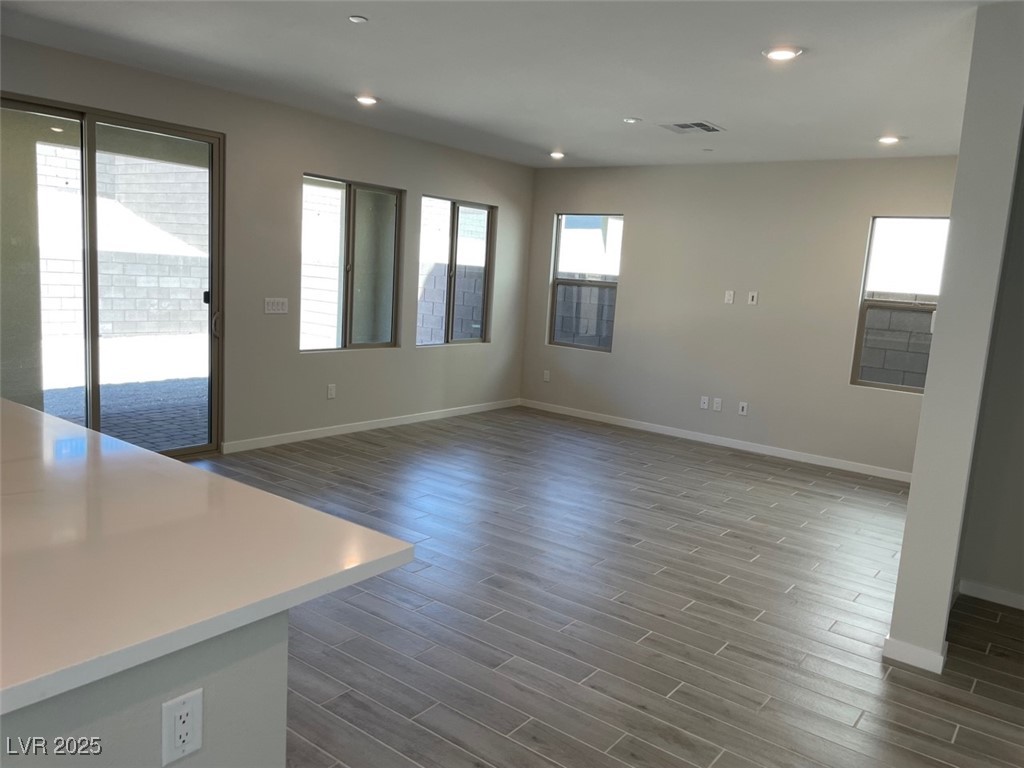 145 Medianoche Street Property Photo 4