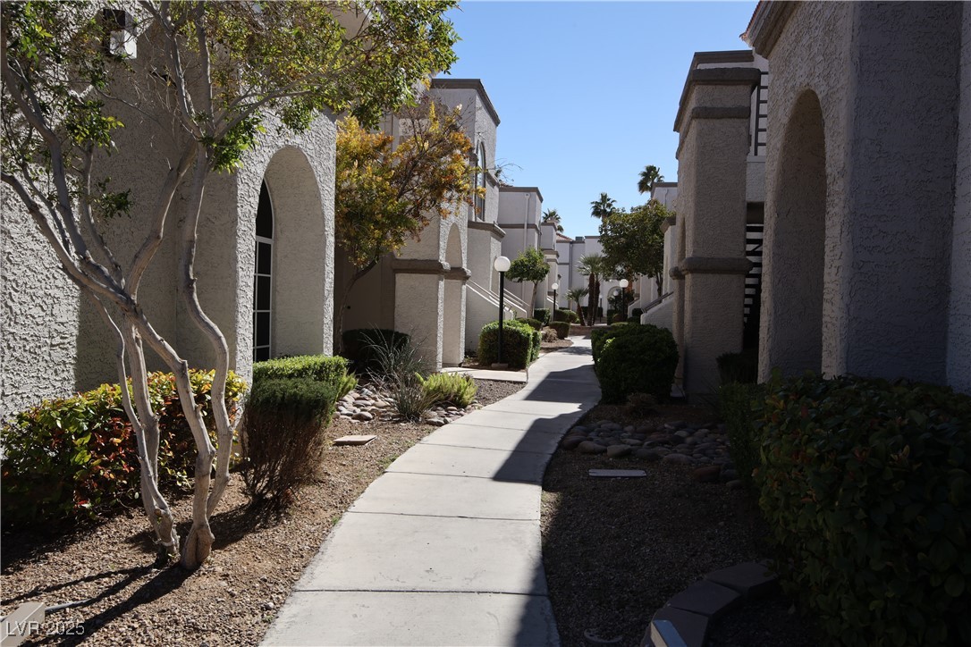 3150 Soft Breezes Drive 2211 Property Photo 1