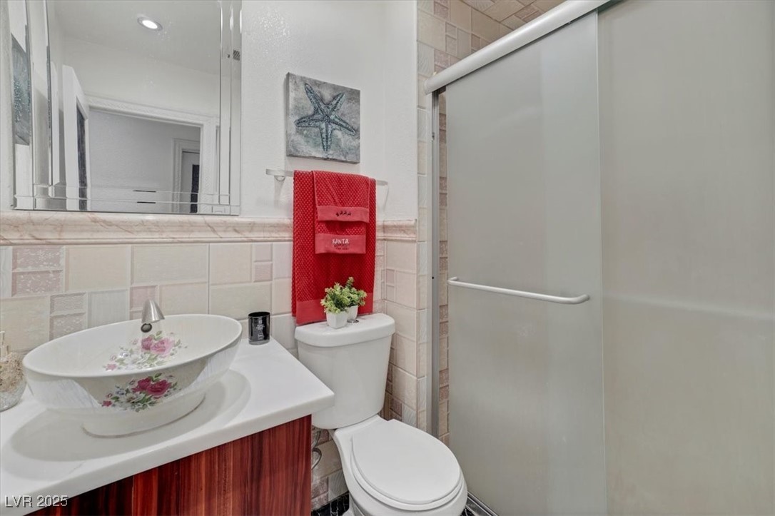 5162 Woodruff Place Property Photo 16