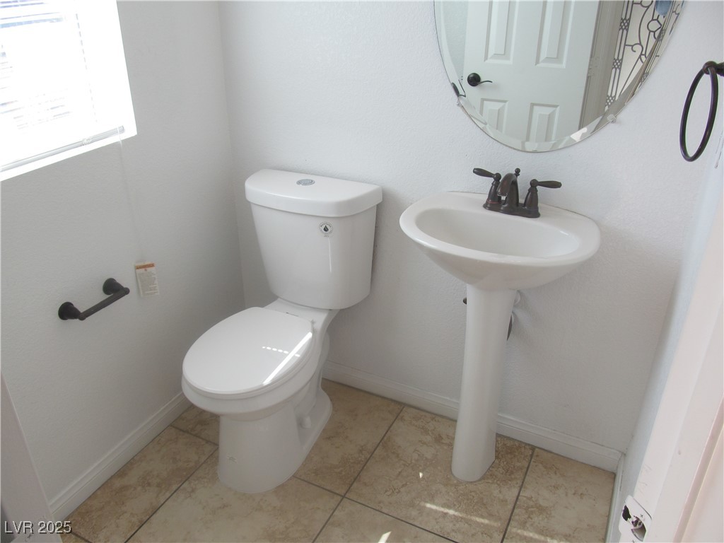 6824 Philharmonic Avenue Property Photo 12