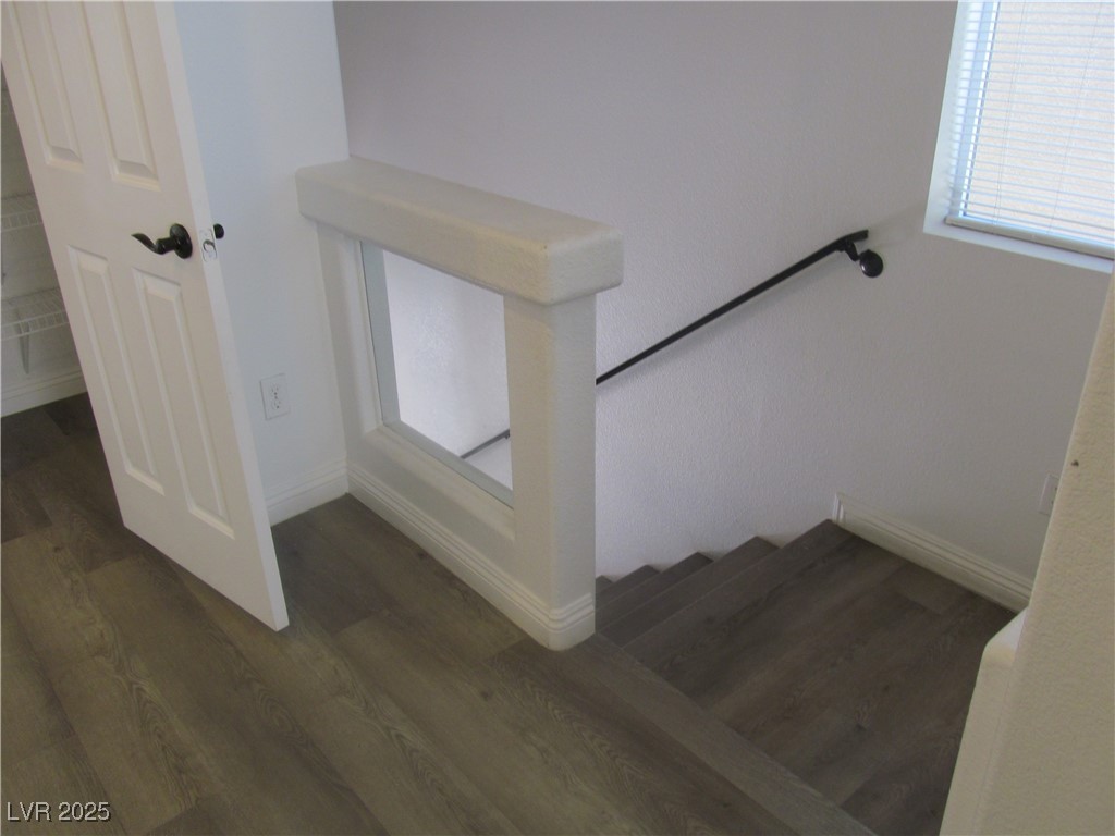 6824 Philharmonic Avenue Property Photo 14