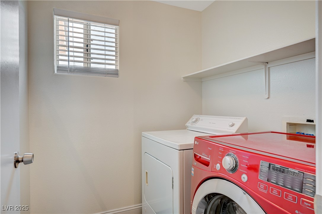1153 Dusty Creek Street Property Photo 40