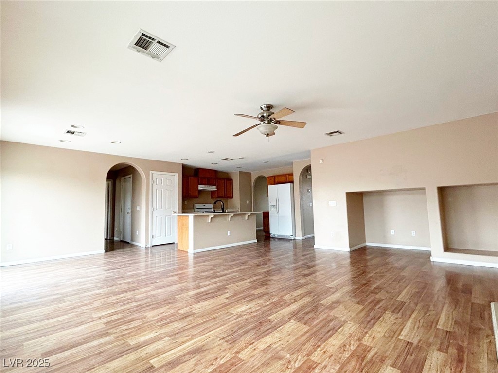 5236 El Prado Heights Street Property Photo 6