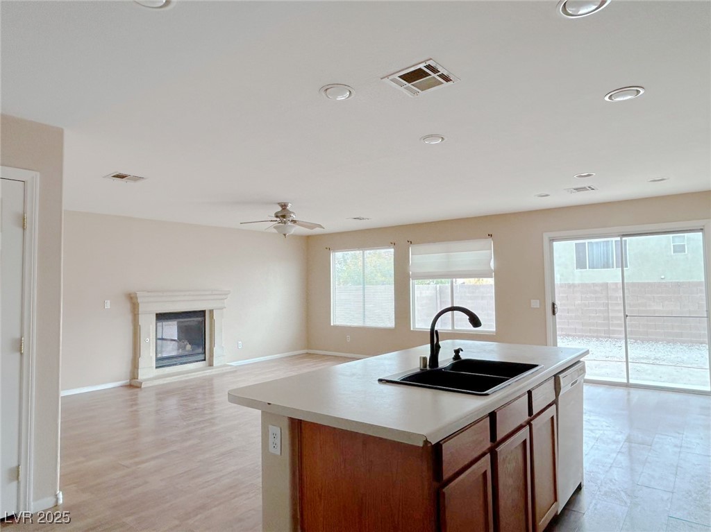 5236 El Prado Heights Street Property Photo 7