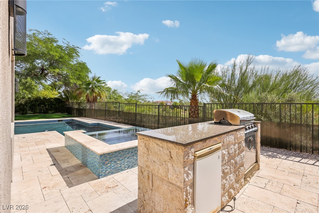 2690 Grassy Spring Place Property Photo 4