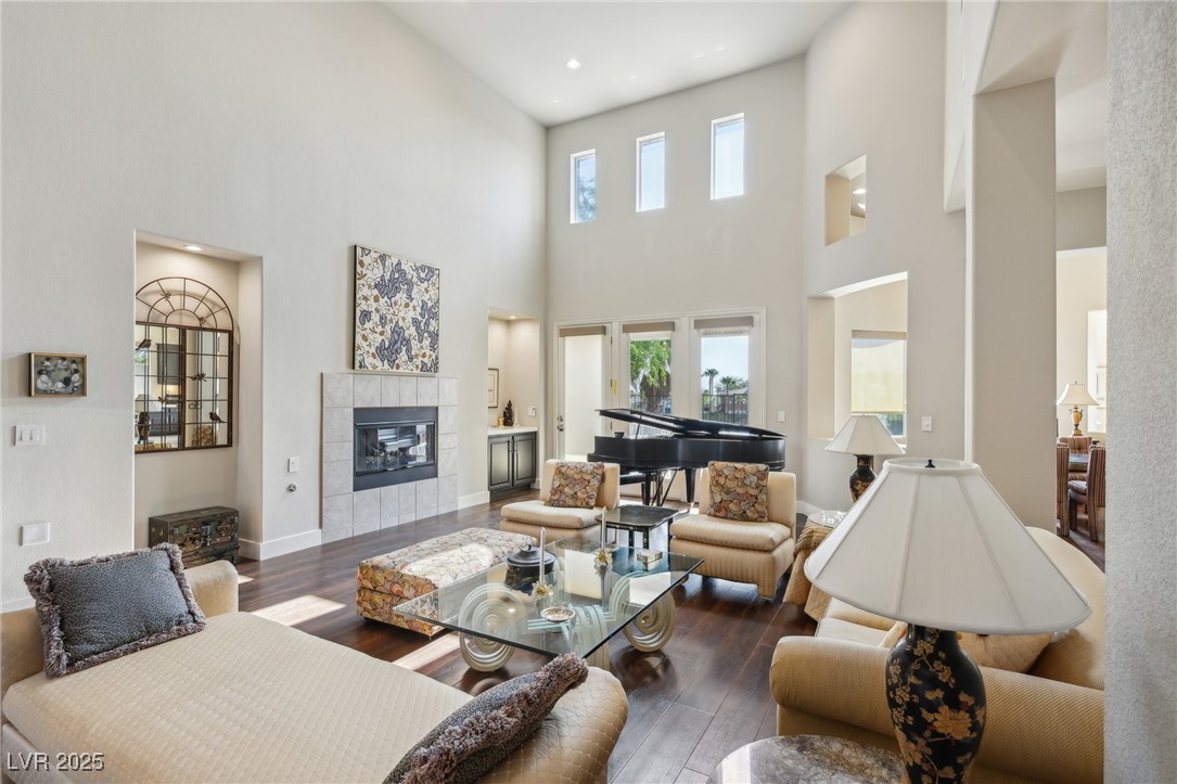 2690 Grassy Spring Place Property Photo 8