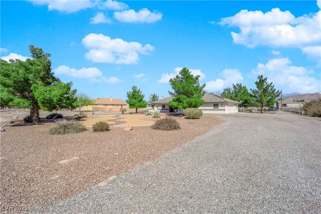 2901 South Dandelion Street Property Photo 80