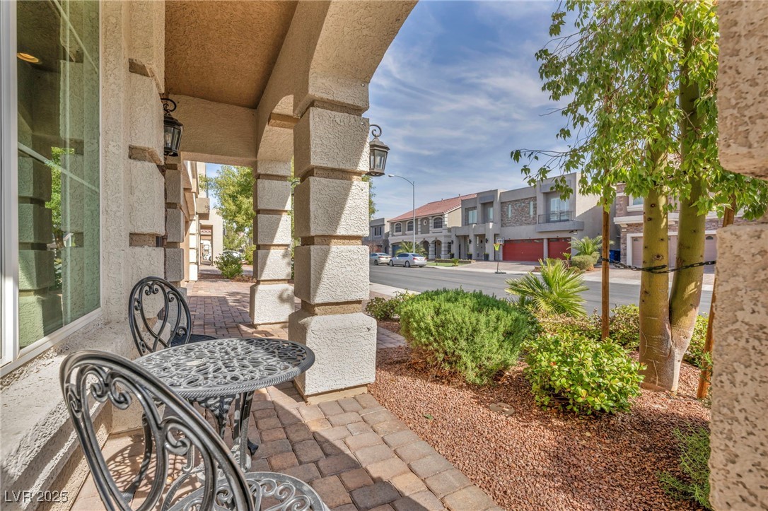 9781 Arcadian Estate Court Property Photo 7