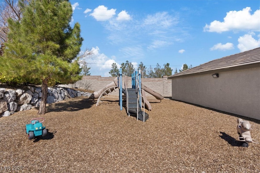 10225 King Henry Avenue 102 Property Photo 24