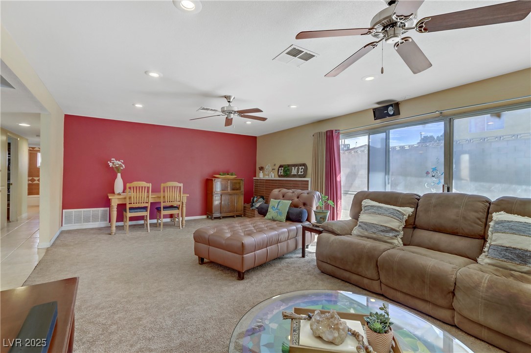 5109 Sugarfoot Avenue Property Photo 11