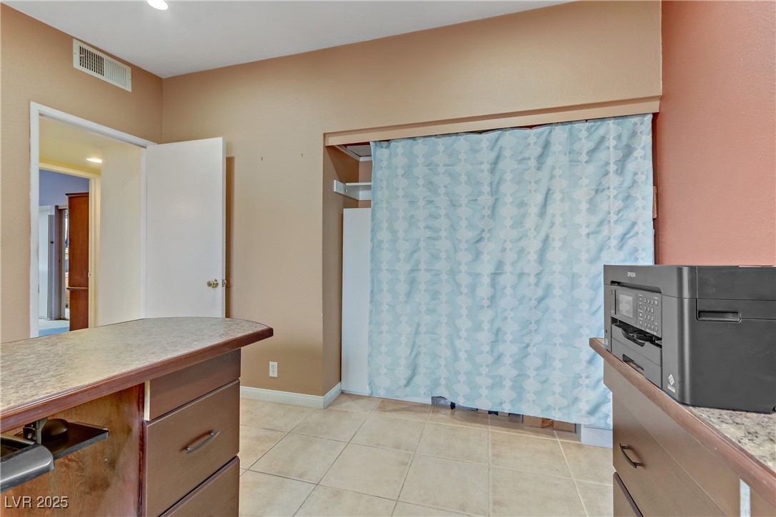 5109 Sugarfoot Avenue Property Photo 29