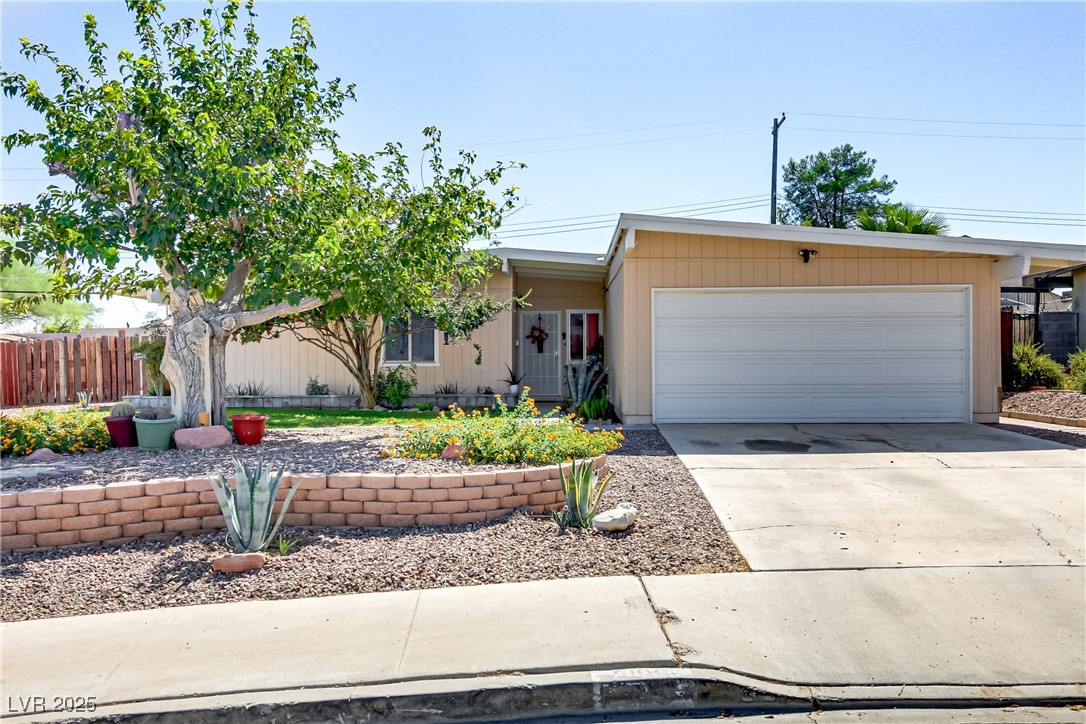 5109 Sugarfoot Avenue Property Photo 33