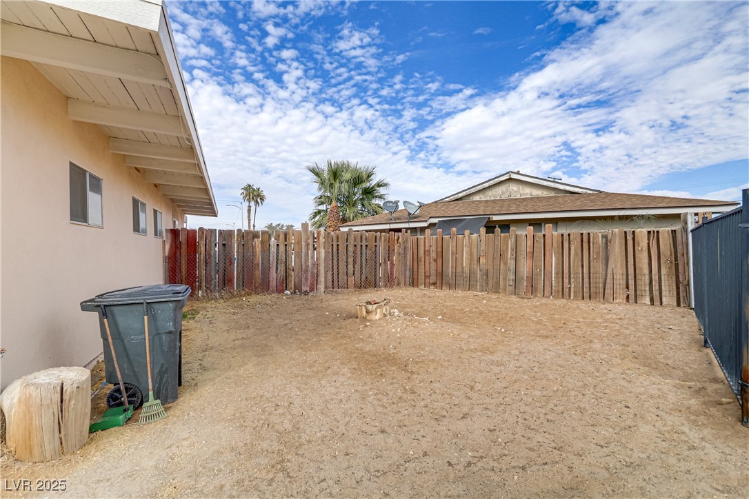 5109 Sugarfoot Avenue Property Photo 35