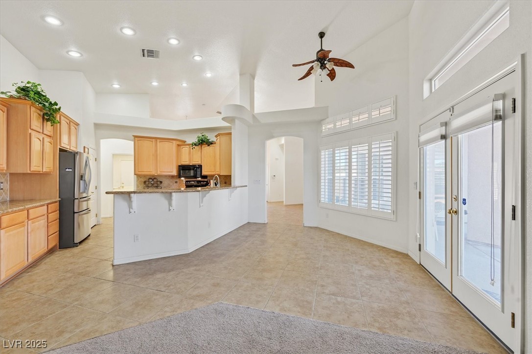 6120 Farm Road Property Photo 8