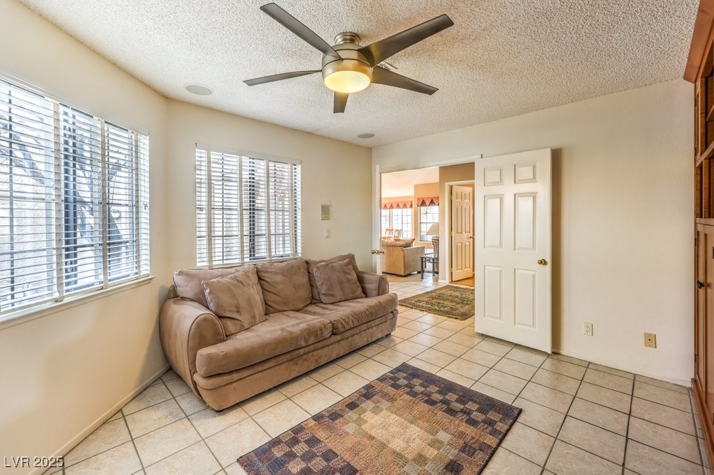 213 North Cimarron Road Property Photo 19