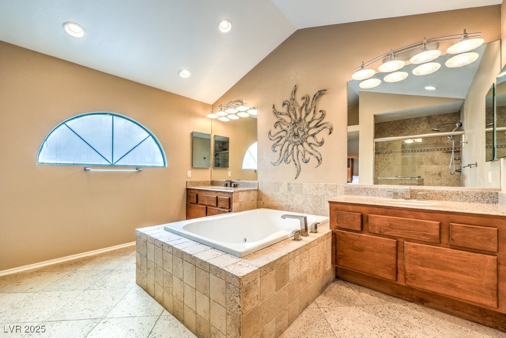 213 North Cimarron Road Property Photo 24
