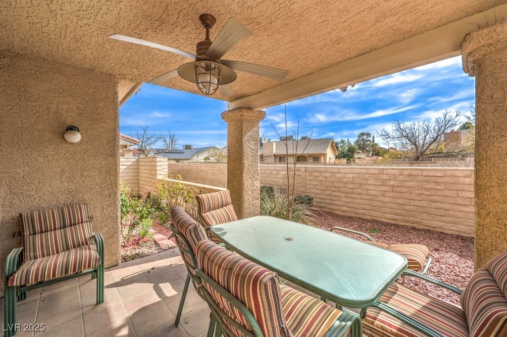 213 North Cimarron Road Property Photo 33