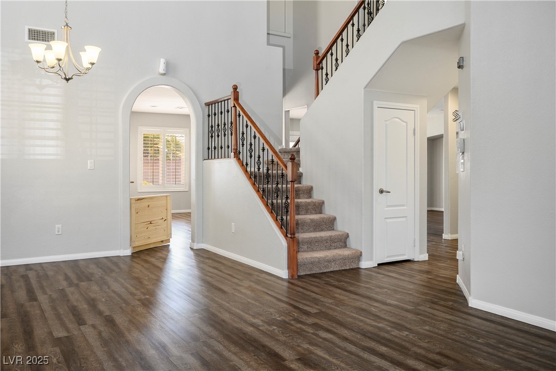 349 Colorful Rain Avenue Property Photo 3