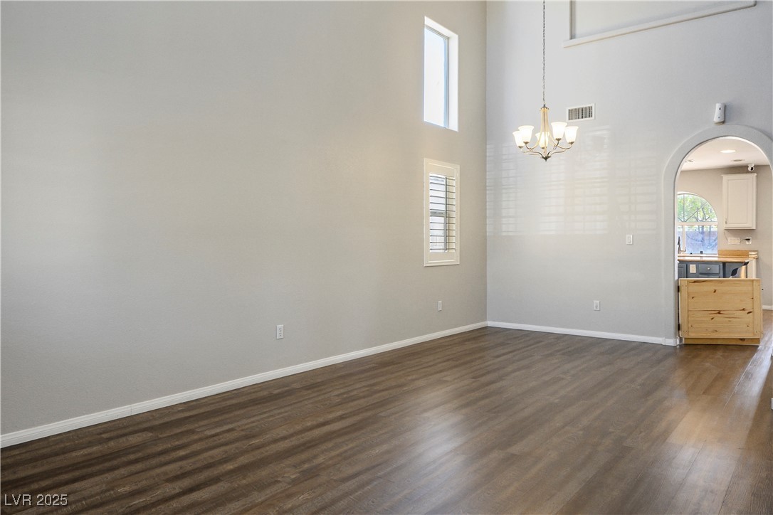 349 Colorful Rain Avenue Property Photo 4