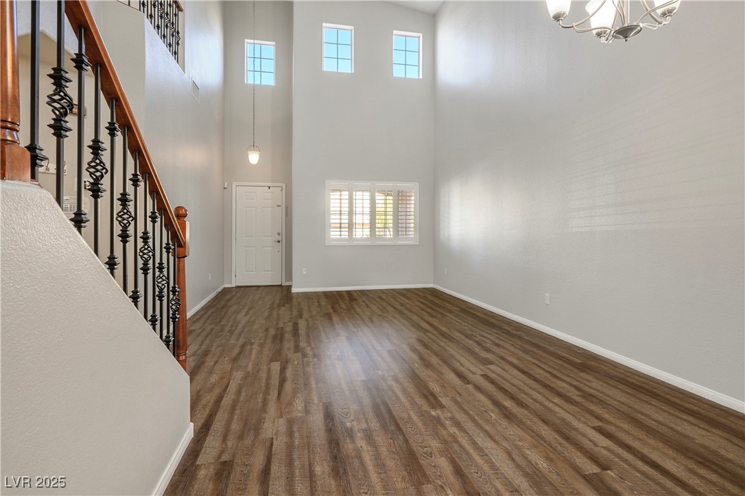 349 Colorful Rain Avenue Property Photo 6