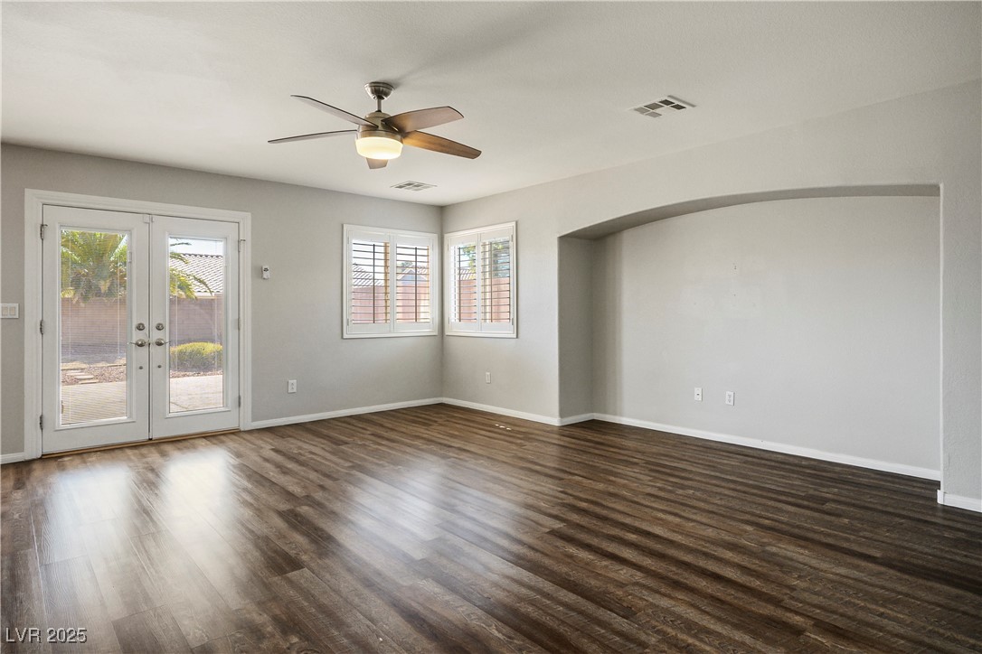 349 Colorful Rain Avenue Property Photo 13