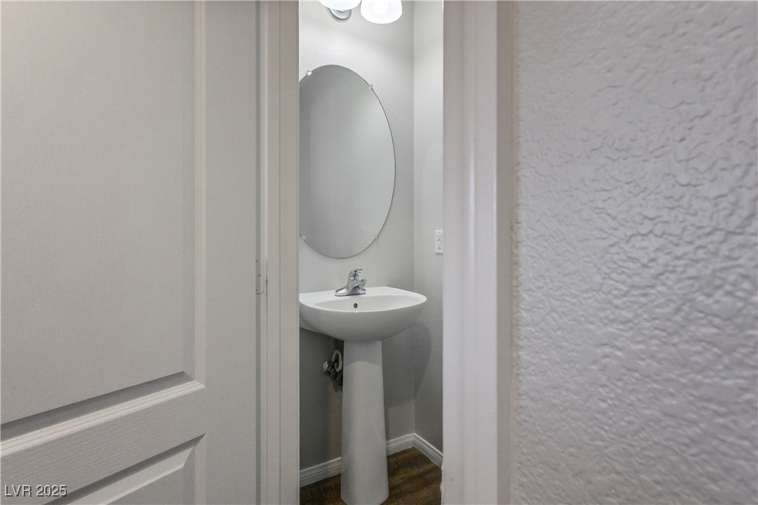 349 Colorful Rain Avenue Property Photo 15