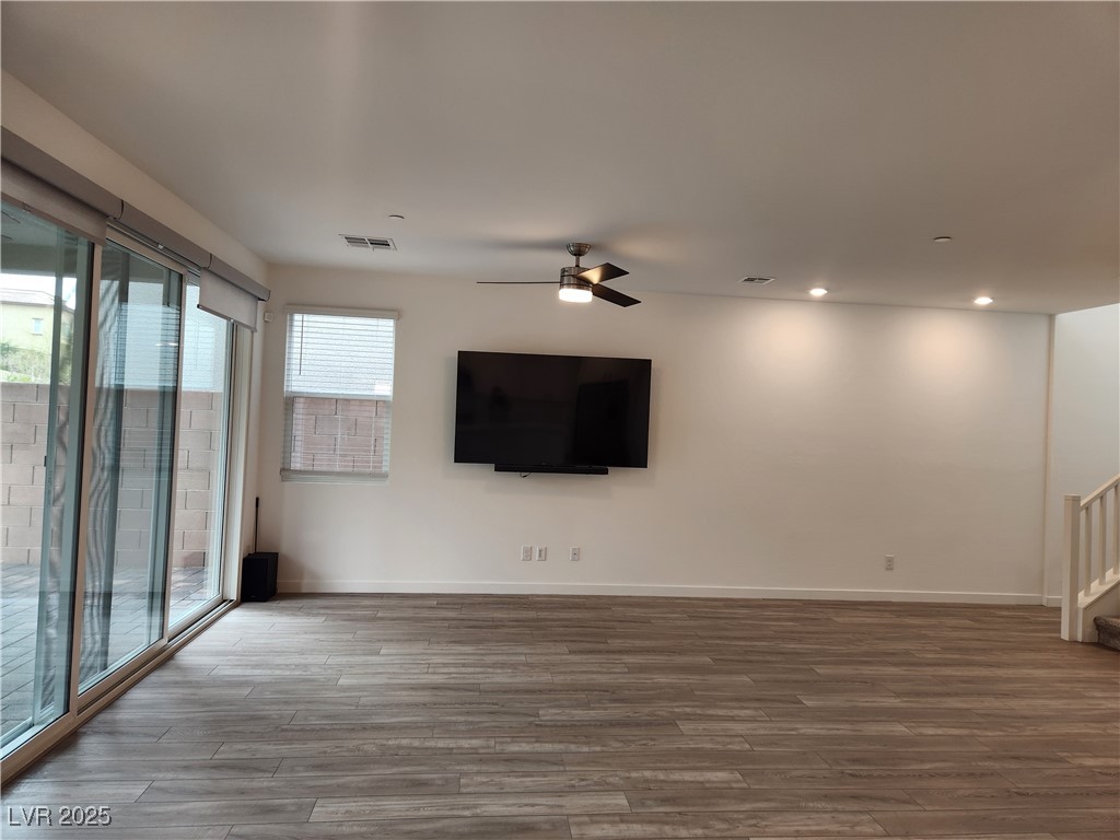 44 Strada Moscato Property Photo 9