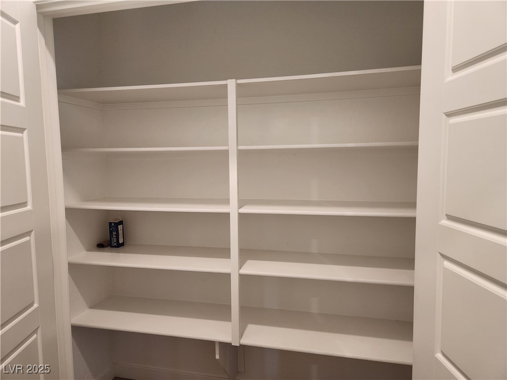 44 Strada Moscato Property Photo 15