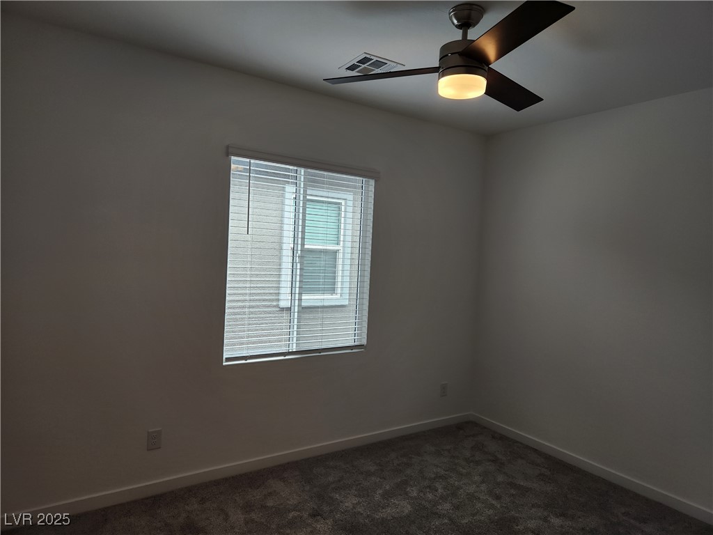 44 Strada Moscato Property Photo 26