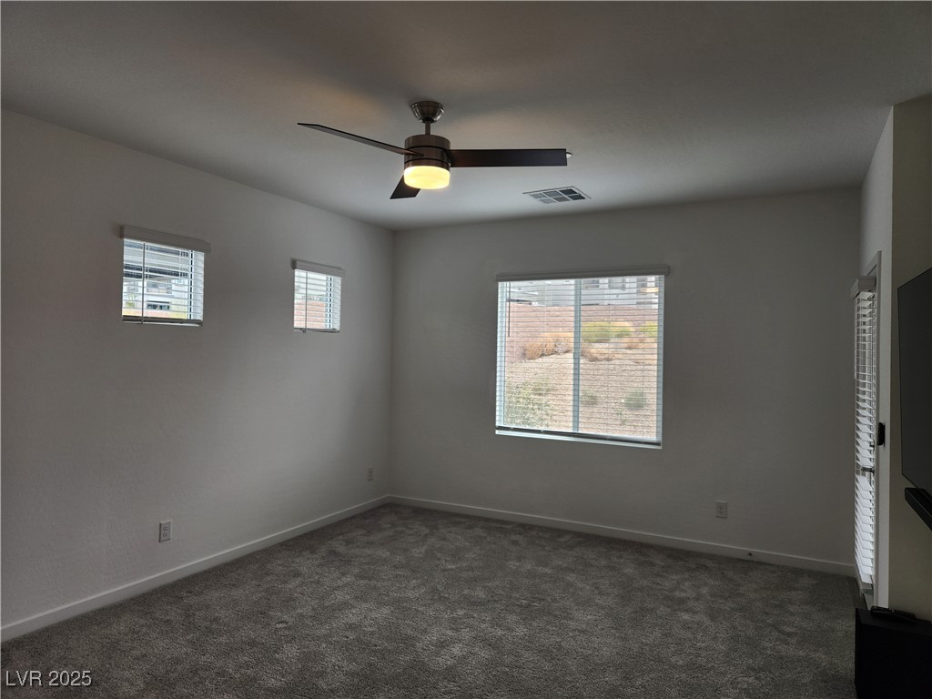 44 Strada Moscato Property Photo 29