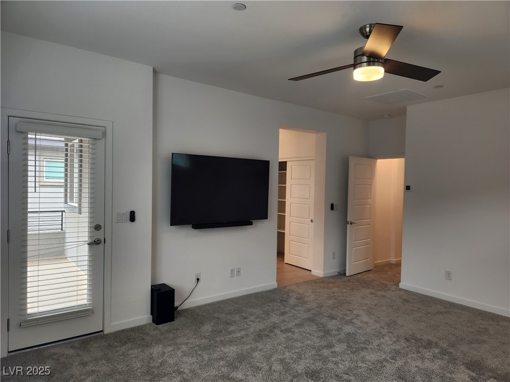 44 Strada Moscato Property Photo 31