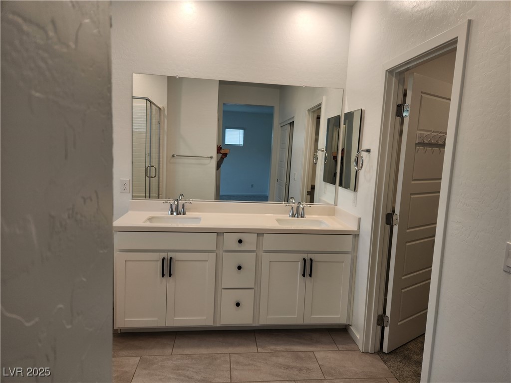 44 Strada Moscato Property Photo 33
