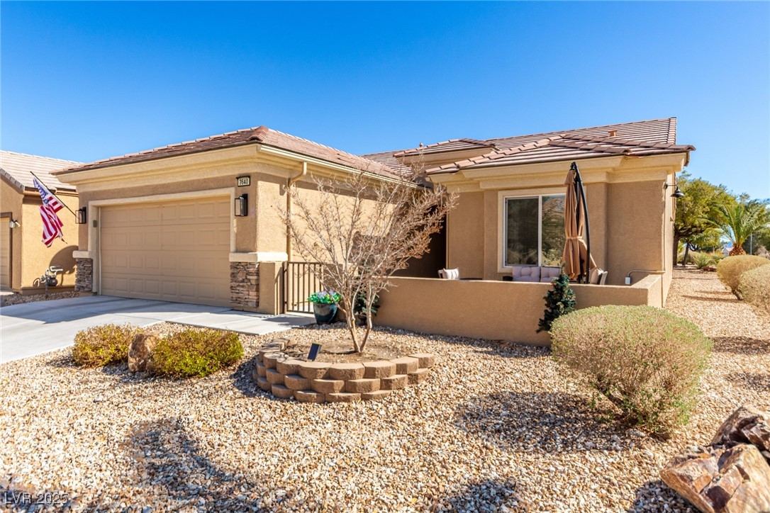 7640 Fieldfare Drive Property Photo 3