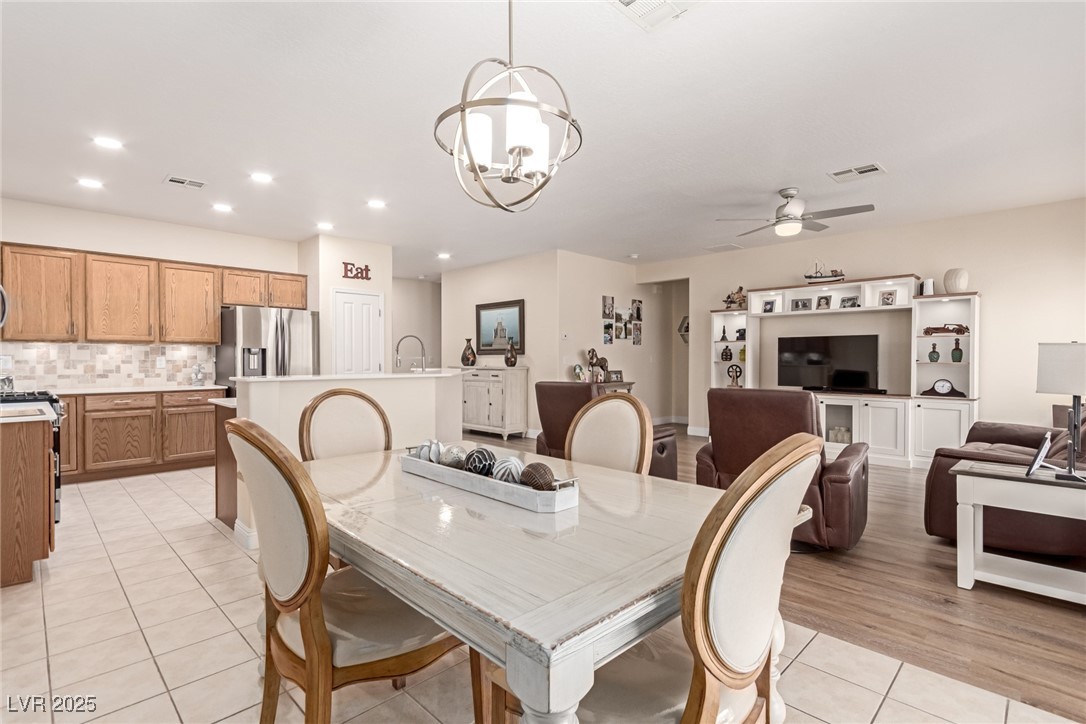 7640 Fieldfare Drive Property Photo 19