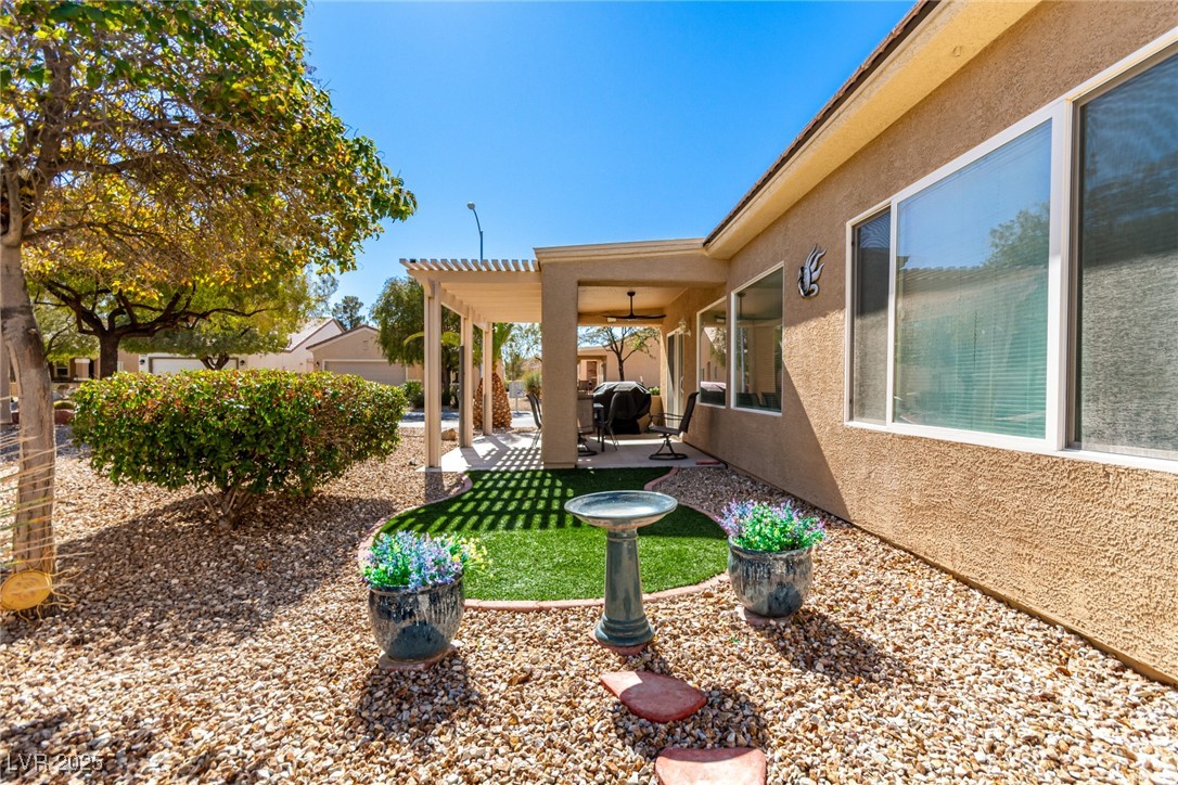 7640 Fieldfare Drive Property Photo 40