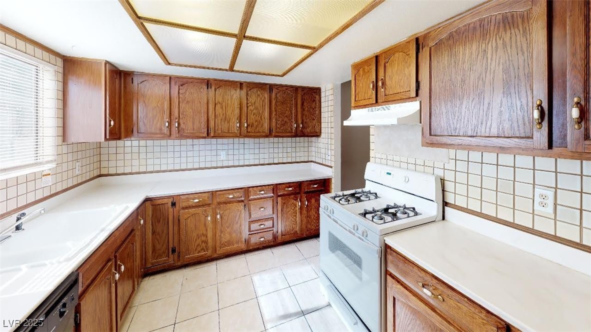 4712 Primavera Street Property Photo 8