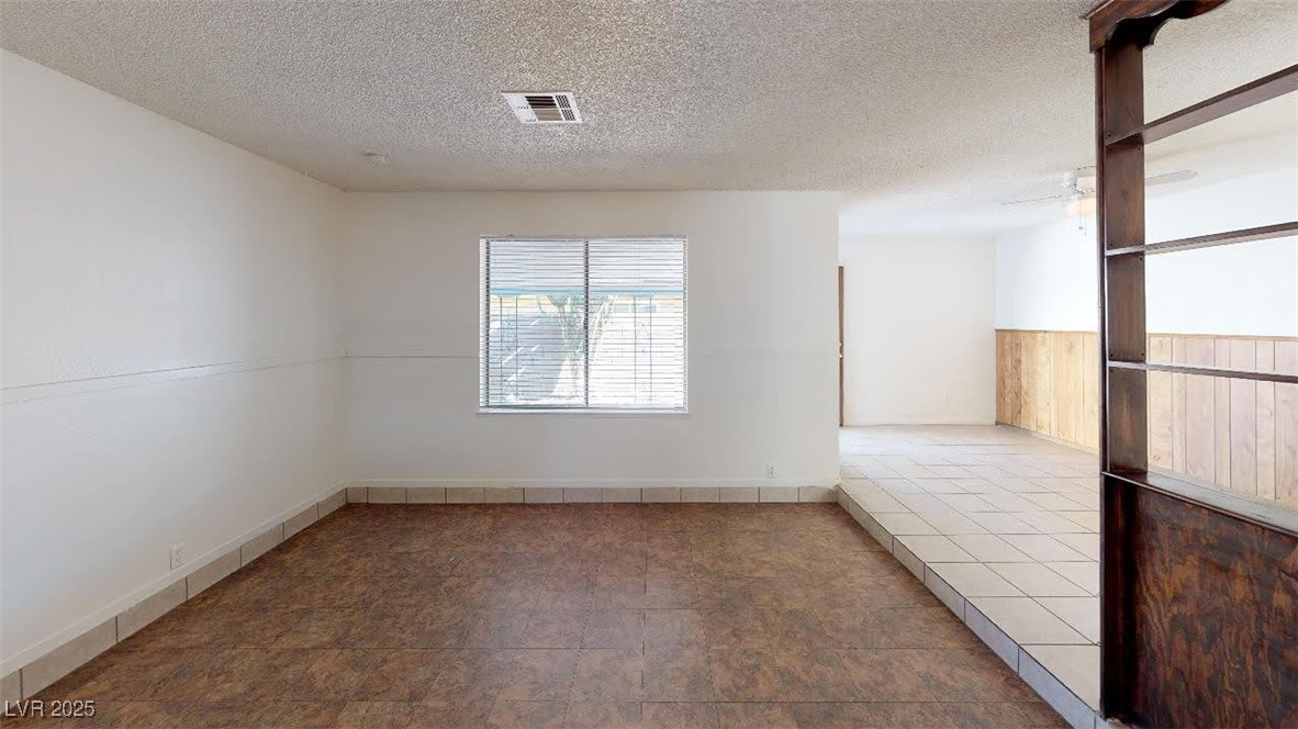4712 Primavera Street Property Photo 17