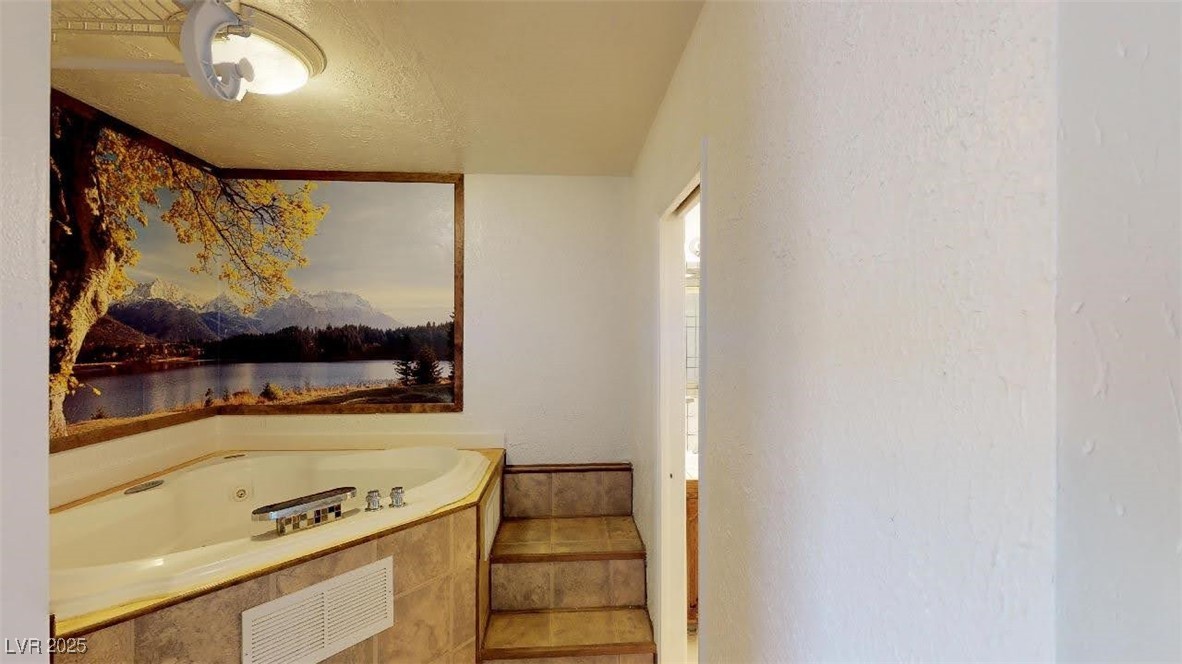 4712 Primavera Street Property Photo 20