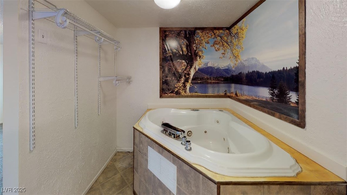 4712 Primavera Street Property Photo 21