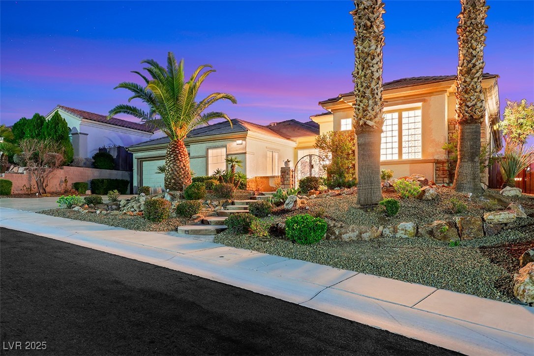2062 Dipinto Avenue Property Photo 4