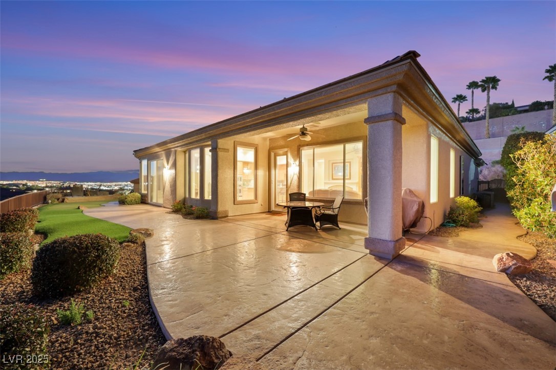 2062 Dipinto Avenue Property Photo 8