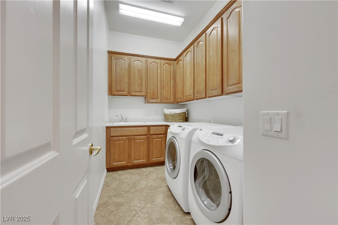 2062 Dipinto Avenue Property Photo 23
