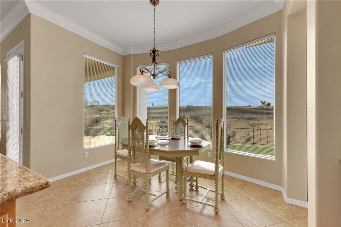 2062 Dipinto Avenue Property Photo 27