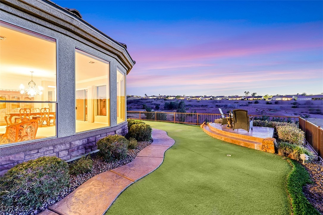 2062 Dipinto Avenue Property Photo 45