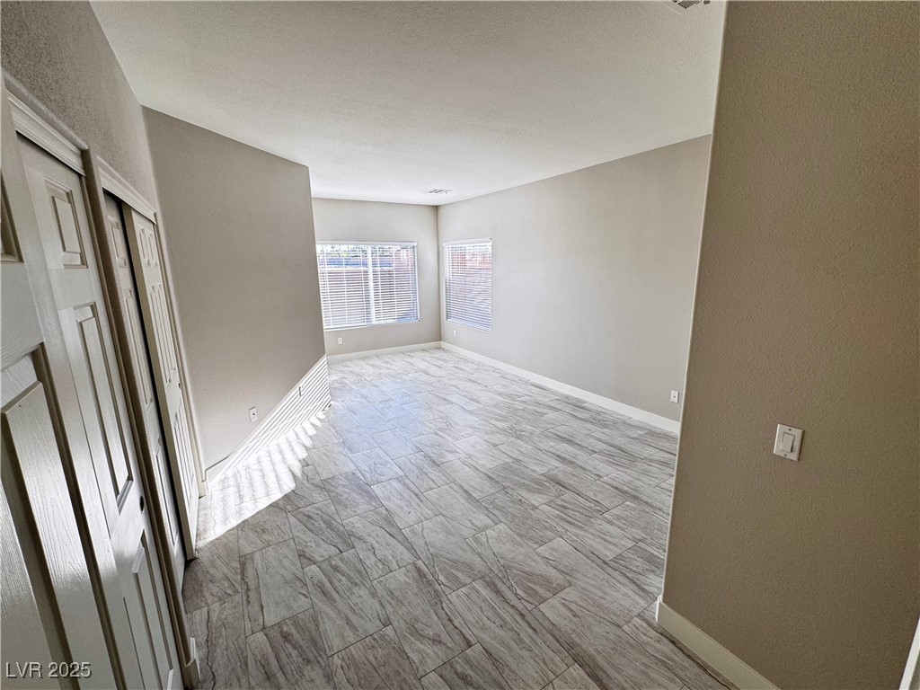 7113 Russell Ranch Avenue Property Photo 17