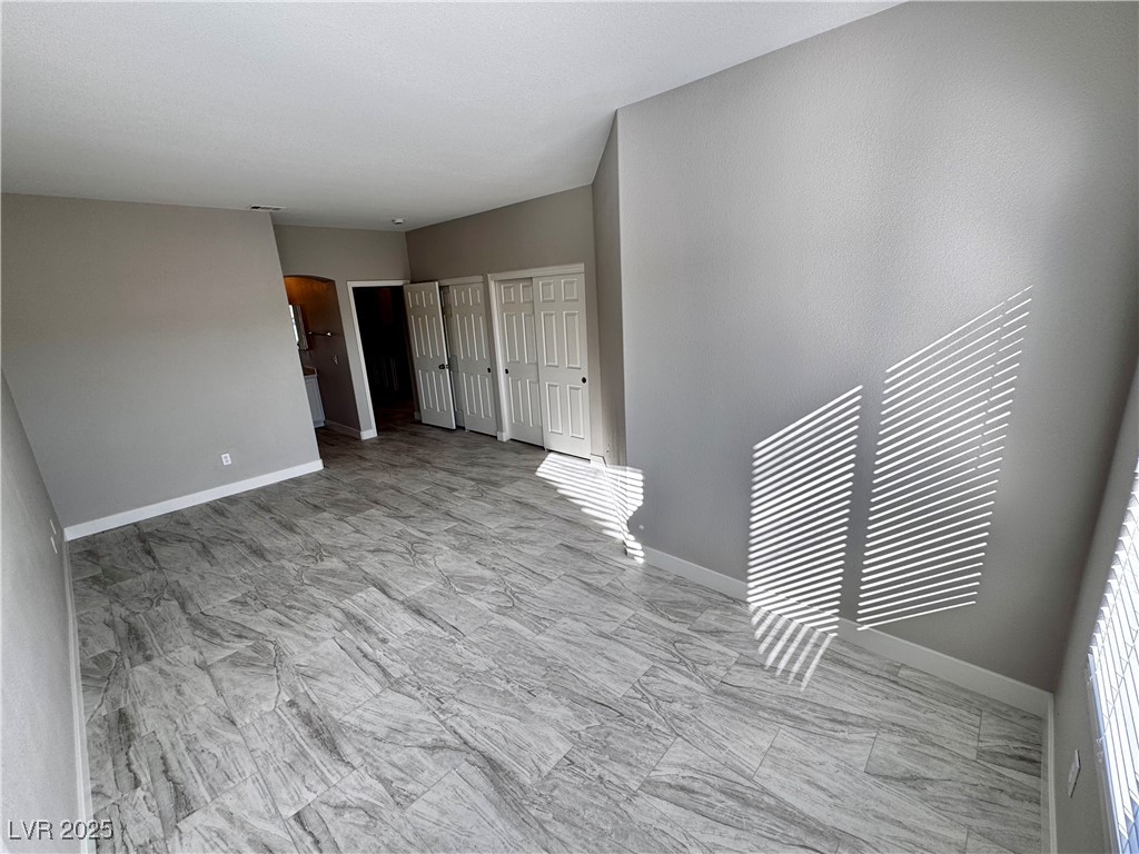 7113 Russell Ranch Avenue Property Photo 18