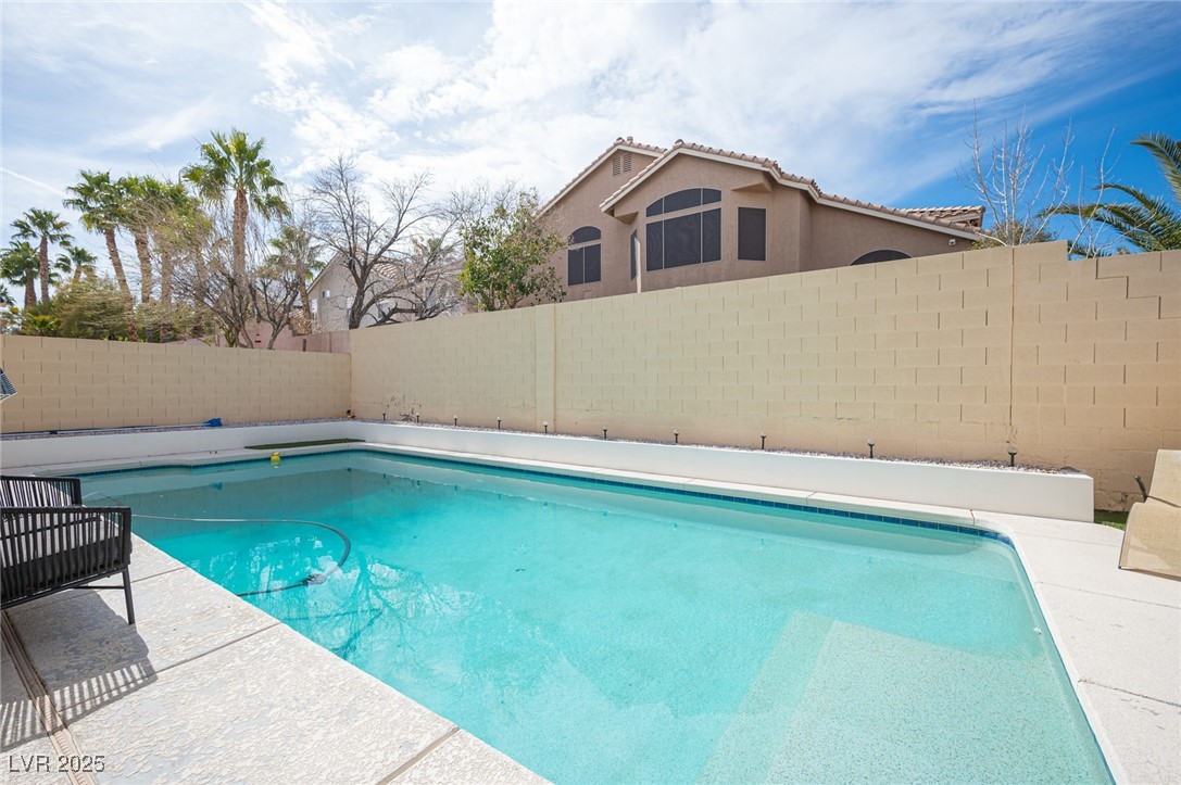 1653 Sun Canyon Court Property Photo 6